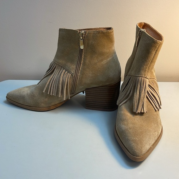 Matiko boots - Picture 6 of 9